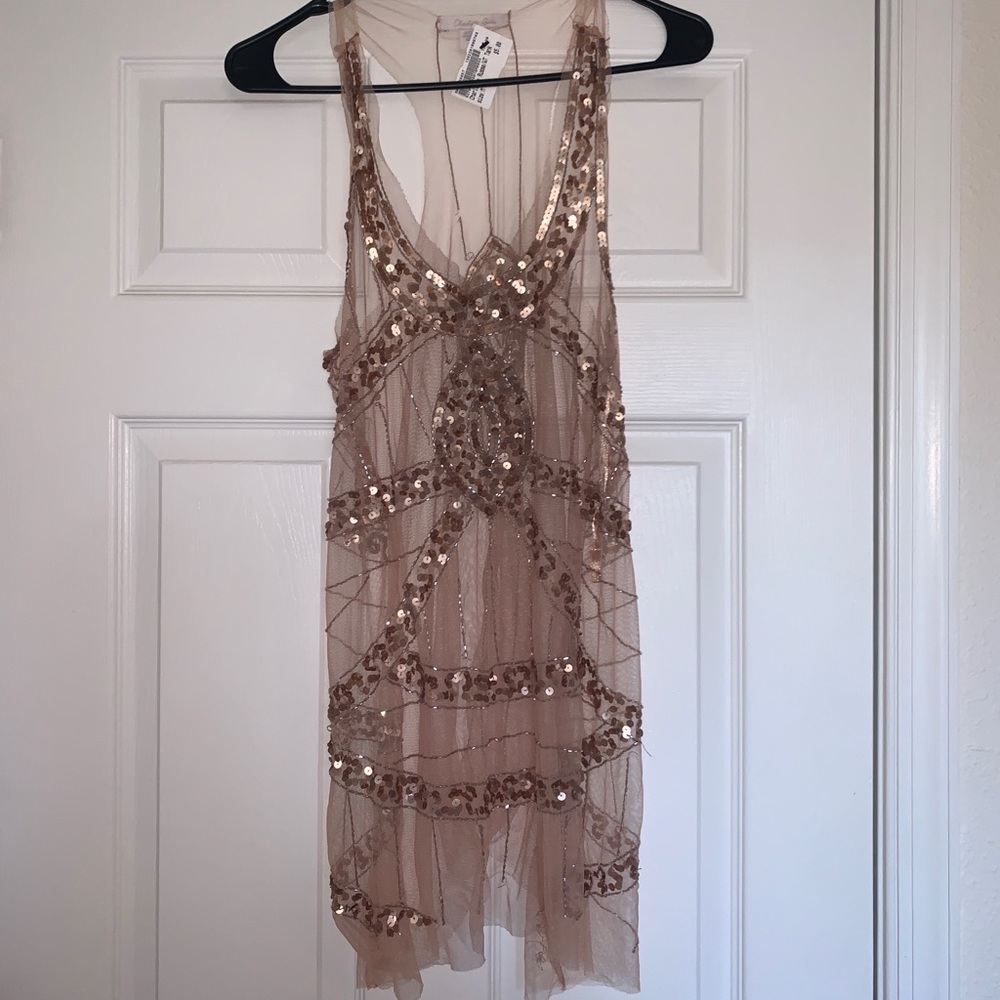 BOHO STYLE MUAVE SHEER TOP WITH SEQUENCE SIZE M